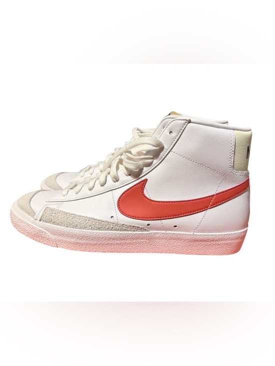 Nike Other - Nike Blazer Mid '77 Vintage sneaker Size 10